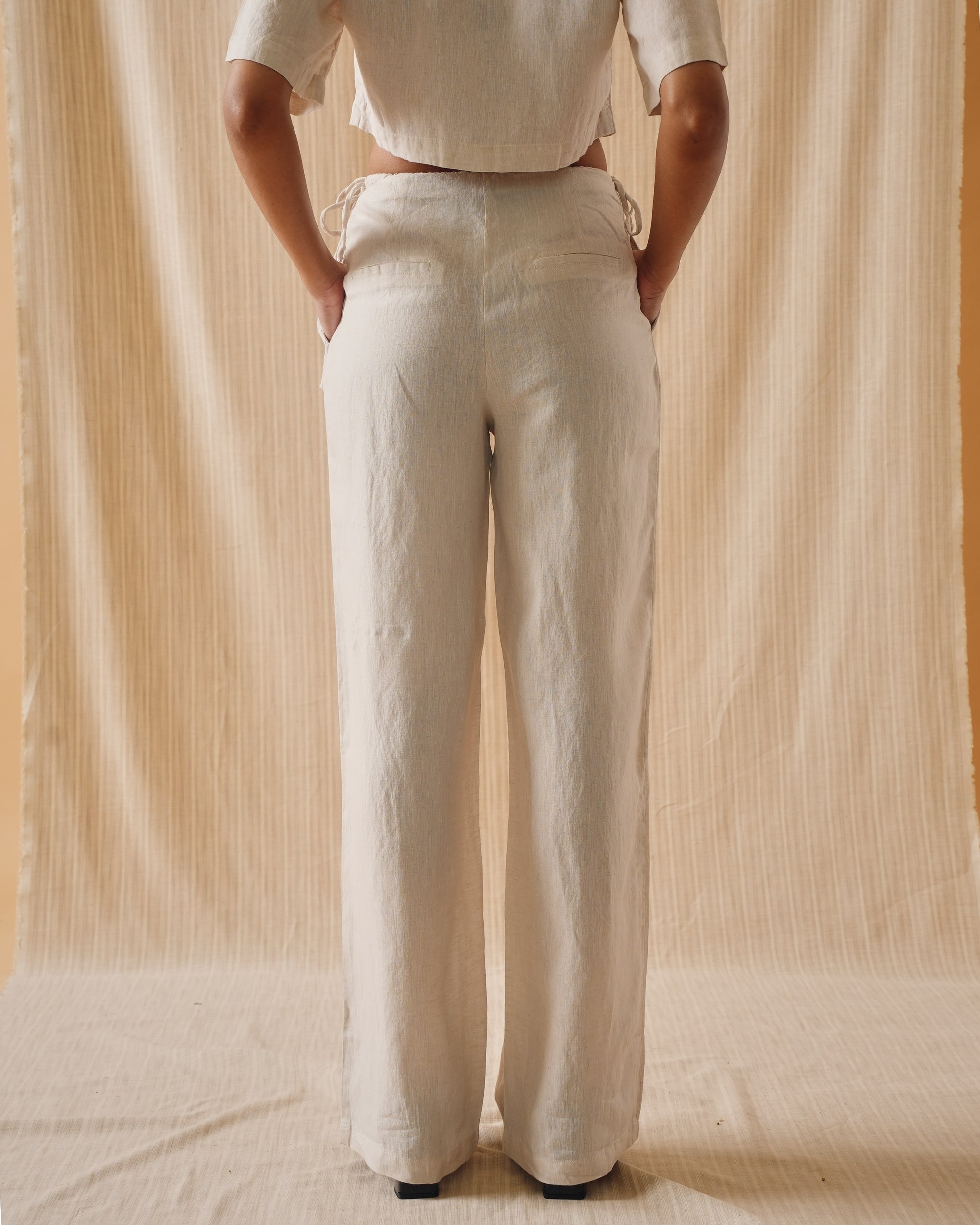 beige